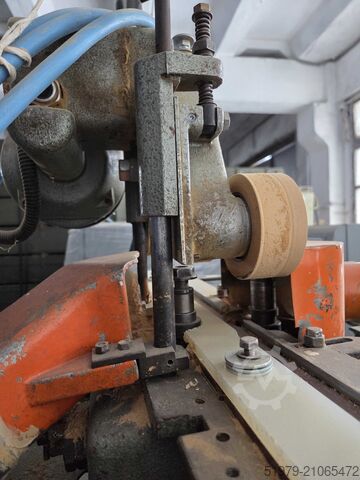 Muotopuuraus HOLZ-HER 1710