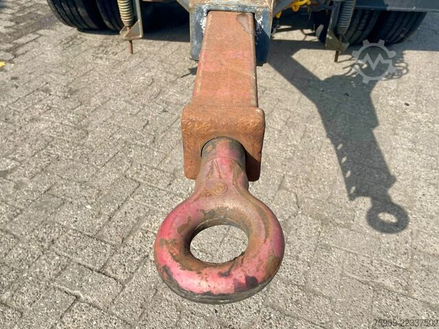 Schiebeplanen Leciñena air susrpansion,  double axels