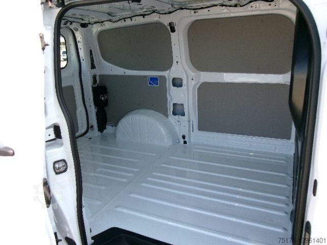Kastenwagen FORD Custom 300 L1H1 Trend LED Kamera NEUES MODELL