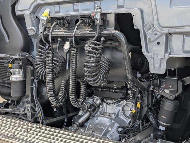 หัวลากมาตรฐาน MAN TGX 18.560 LL SA mit D30 Motor, Kipphydr, MIETE?