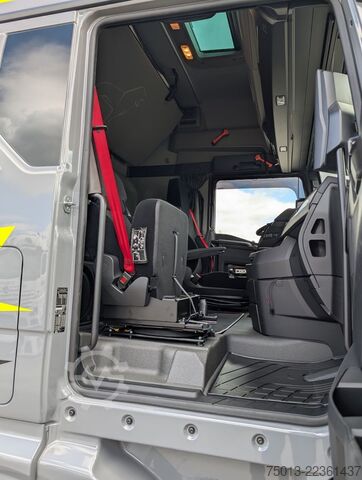 หัวลากมาตรฐาน MAN TGX 18.560 LL SA mit D30 Motor, Kipphydr, MIETE?