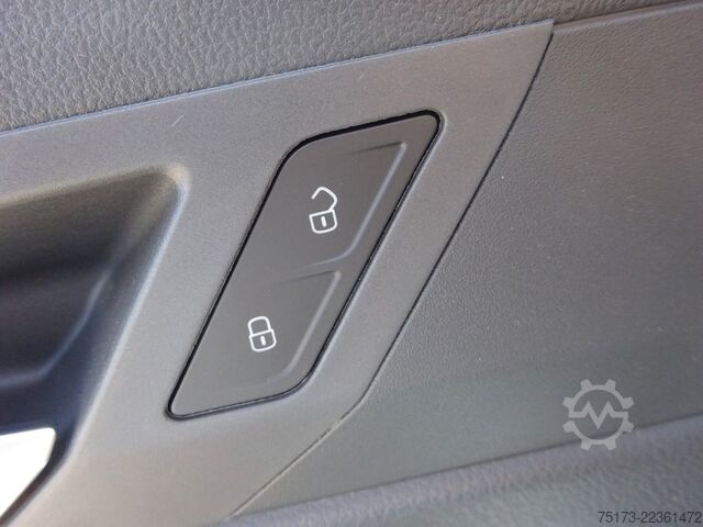 Panel van FORD Transit Connect Limited L1 Kasten Autm 2xS-Tür