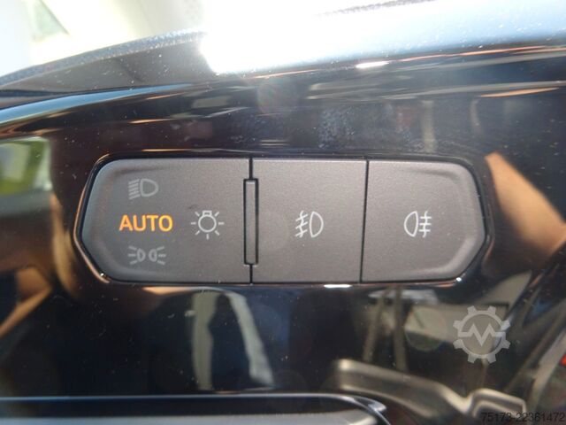 Panel van FORD Transit Connect Limited L1 Kasten Autm 2xS-Tür