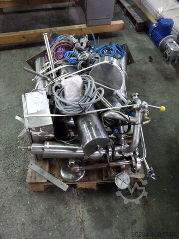 2500 L verticale cosmetische reactor/procesvat Ekato model SRA 2500 EKATO SRA 2500