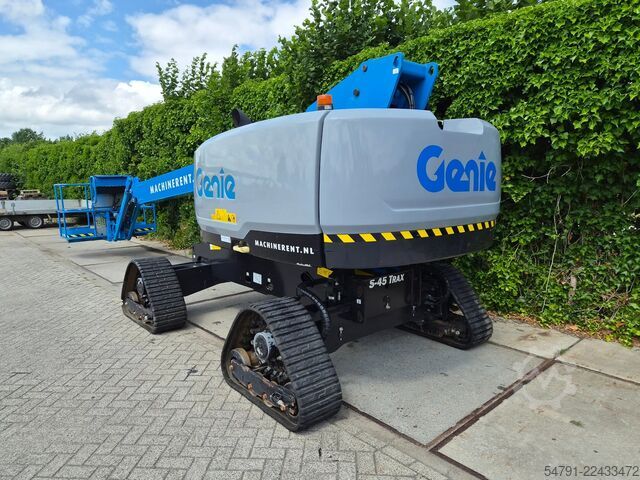 Sjónauki pallur Genie S45 TRAX S-45XC TRAX