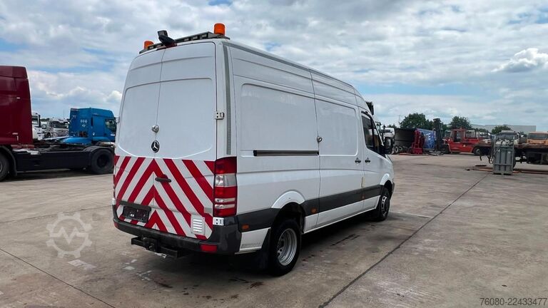 Pallbíll Mercedes-Benz Sprinter 519 (3.0 V6 / BELGIAN VAN / EURO 5 / M...