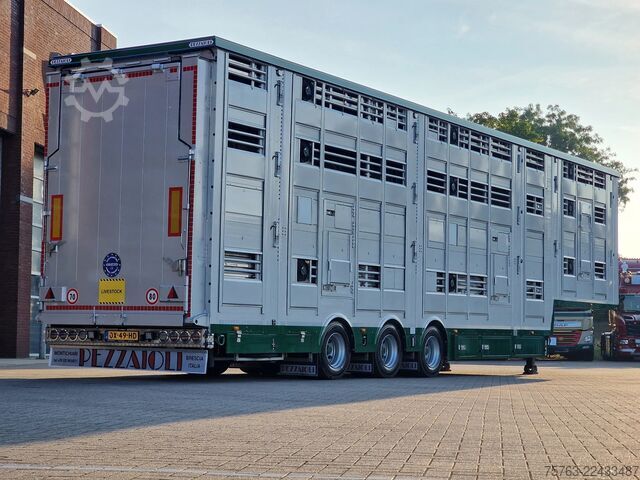 Szarvasmarha-szállítás Pezzaioli SBA31 SR - NEW - 3+4 Floor - lift axle - liftin...