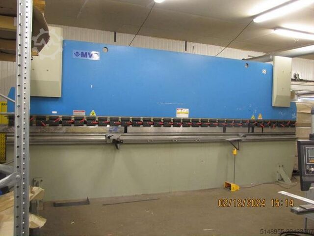 Hidraulikus guillotine olló MVD 125 t/ 6000 mm