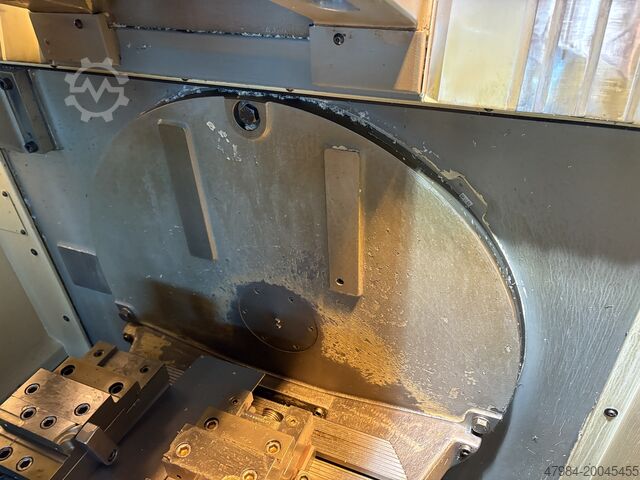 Univerzalni obradni centar DECKEL MAHO DMU 50 T