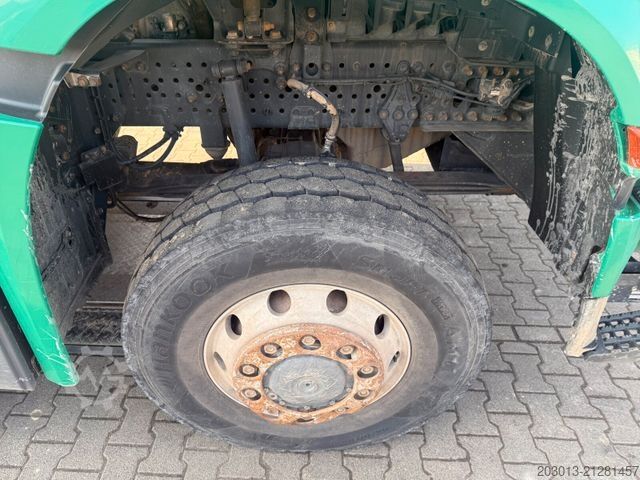 Three-sided tipper truck MERCEDES-BENZ Arocs 4145 8X6 Kipper Schwarzmüller