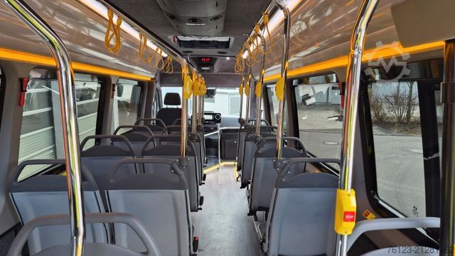 Microbuz MERCEDES-BENZ Sprinter 517 Heckniederflur Vorlauffahrzeug
