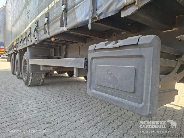 Otvorený náves s plachtou Kögel Curtainsider Mega
