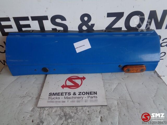 Partea cabinei Iveco Occ zijdeel boven spatbord voor links