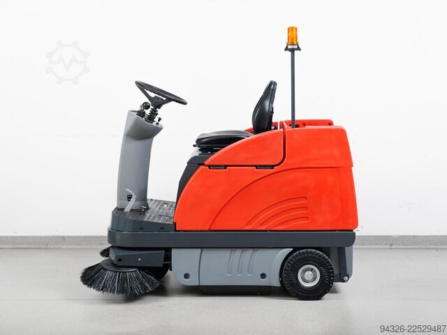 Hako Jonas 980 V măturătoare pe benzină Hako Jonas 980 V Benzin - 425h - 7200m²/h