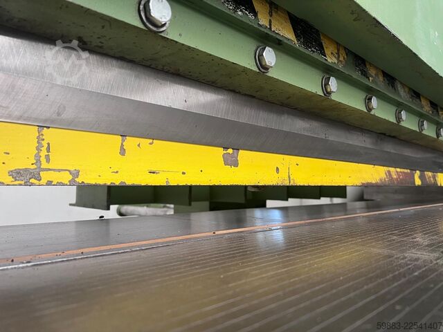 Finérkutter Kuper Hymmen AS 220