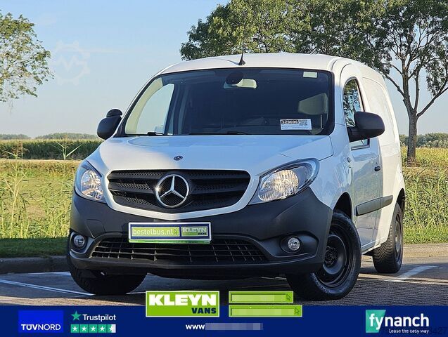 Kofer MERCEDES-BENZ CITAN 108 CDI LONG Navi Airco NAP!