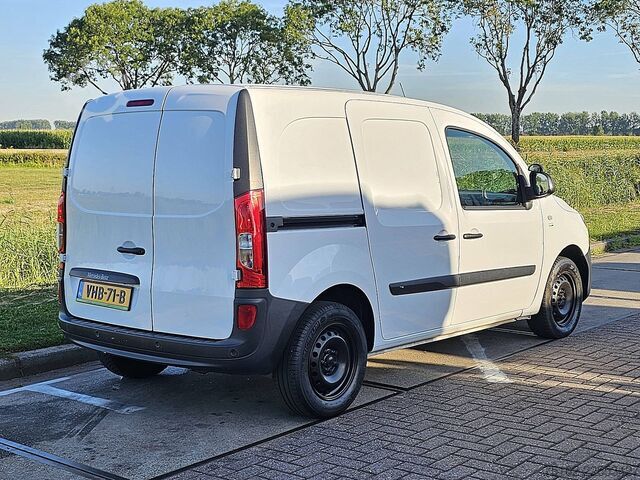 Kofer MERCEDES-BENZ CITAN 108 CDI LONG Navi Airco NAP!