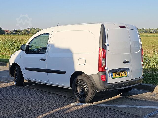 Kofer MERCEDES-BENZ CITAN 108 CDI LONG Navi Airco NAP!