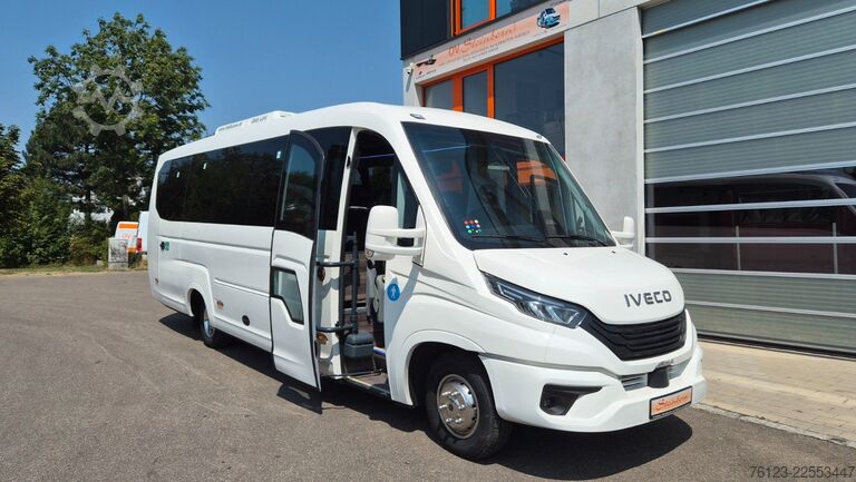 Minibus IVECO 2x Daily 70 Lagerfahrzeug Ferqui Sunrise 2,5 m B