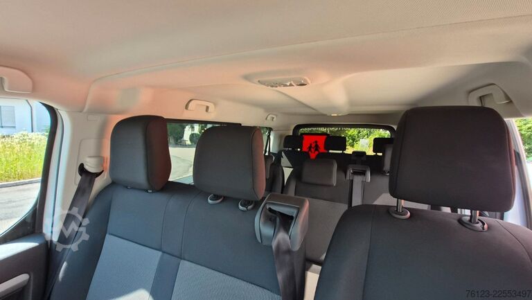 Minibuss Citroën SpaceTourer Opel Zafira Plus M 9 Sitzer