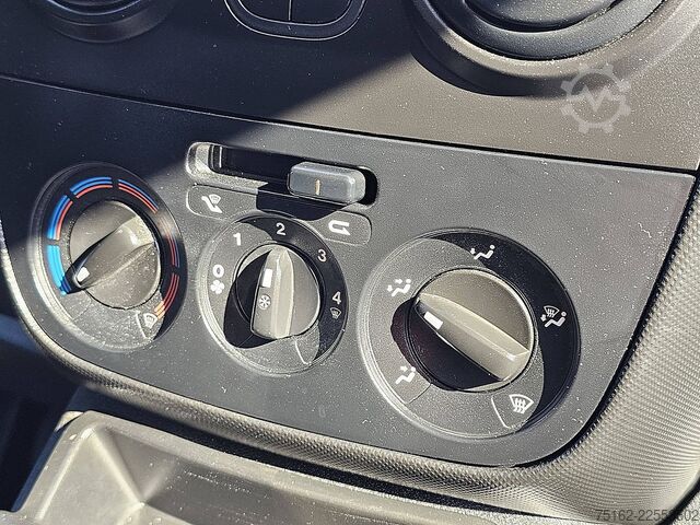 Camioneta familiar de techo alto FIAT FIORINO 1.3 EURO6