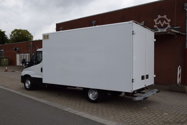 Fourgon tôlé Iveco Daily  35 S18 Koffer Automatik ACC Luftfederung