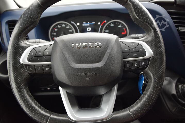 Box van Iveco Daily  35 S18 Koffer Automatik ACC Luftfederung