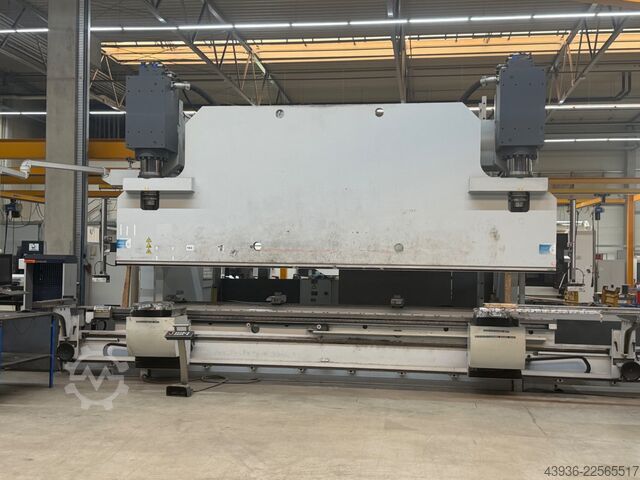 Presa për lakim LVD PPEB-500/61
