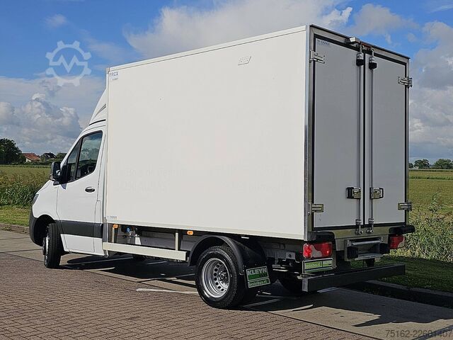 Kyldelastbil MERCEDES-BENZ SPRINTER 516 Koelwagen Automaat!