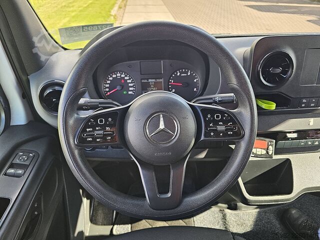Kyldelastbil MERCEDES-BENZ SPRINTER 516 Koelwagen Automaat!