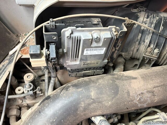 VS-22974 Diesel triplex gaffeltruck Still RX70-50 STILL RX70-50