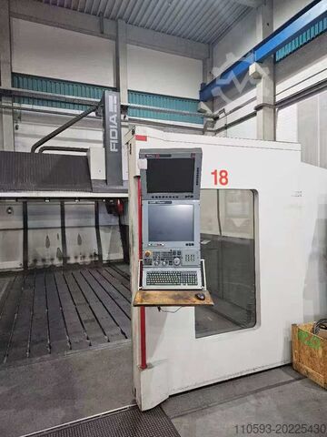 Fresadora CNC de portal de 5 eixos Fidia GTF32