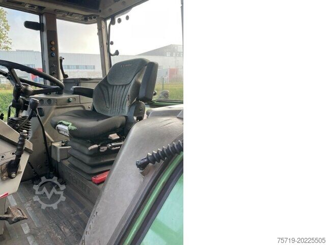 Traktor Fendt 309 mit Frontlader