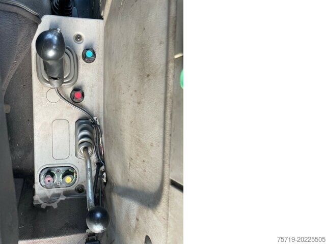 Traktor Fendt 309 mit Frontlader