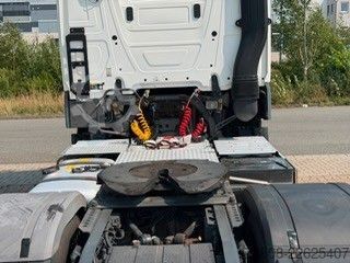Hazardous materials truck MERCEDES-BENZ Actros 1843 ADR Retarder Safety HU