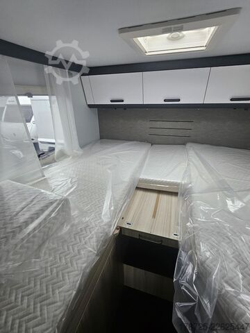 Autocaravana semi-integrada Sun Living C 70DL 26 X-Tra in Grau Ford 165 PS