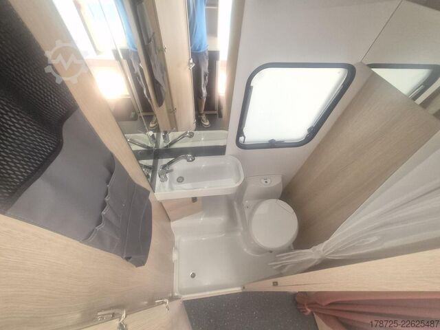 คาราวาน ADRIA Aviva 422 PY
