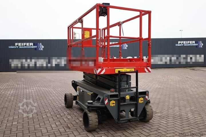 Scissor lift Holland Lift Ecostar HL-7814 Electric, 10m Working Height, 450k