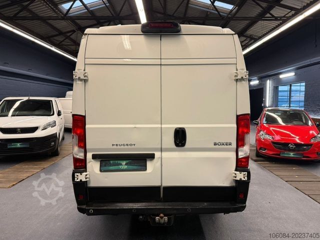 Furgoneta de caja alta PEUGEOT Boxer Kasten L5H2 Klima Tempomat Navi R-CAM AHK