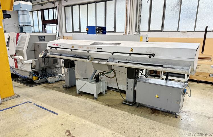 Tour automatique CNC à poupée mobile + embarreur TRAUB + EMCO - 5 Maschinen : 3 mal TNL 26 + 2 mal Turn 332 MC
