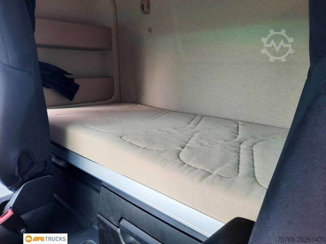 Kjølelastebil MERCEDES-BENZ 1842 L ACTROS Kühlkoffer LBW Liege AHK