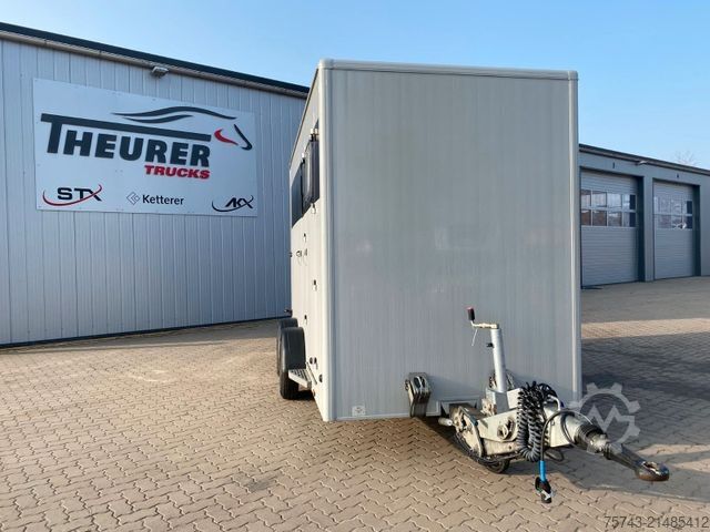 Приколица за превоз на коњи BÖCKMANN 2 Pferdeanhänger Alukoffer/Sattelkammer.