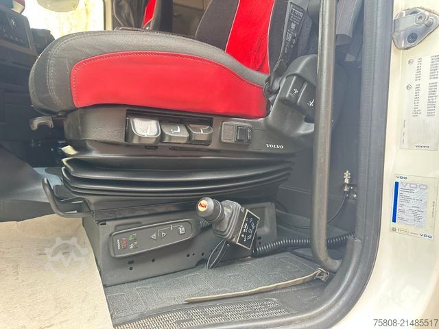 Standartinis vilkikas VOLVO FH460 2- Hydraulik PTO Globetrotter I-Park ACC