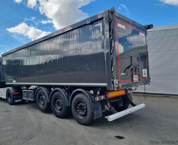 Tippsemitrailer KEMPF SKM 39/3 AK Alukastenmulde