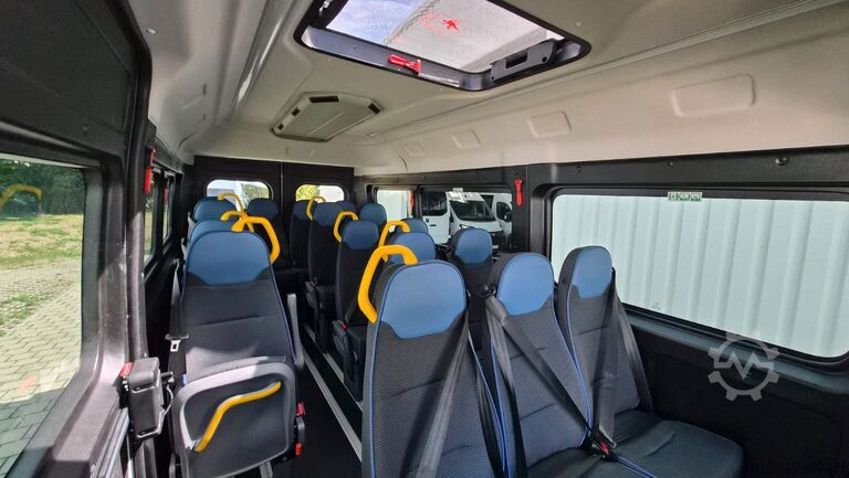 Minibuss Opel Movano Lord light Lagerfahrzeug Stock 18 SS