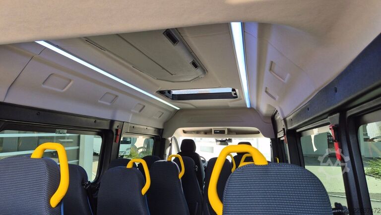 Minibuss Opel Movano Lord light Lagerfahrzeug Stock 18 SS