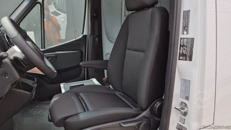 Komercijalno vozilo sa visokim krovom MERCEDES-BENZ Sprinter III Kasten  519 CDI RWD 4x 4 Allrad