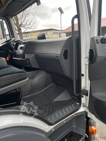 Transport chłodniczy/mrożony Mercedes-Benz Atego 816 L Tiefkühlkoffer*LBW*Klima*E6C*Bi-Tem...