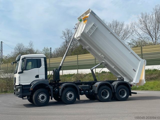 Kamion vetësbërëshkues MAN TGS 41.400 8x4 /  EUROMIX MTP 20m³/ EURO2 Kipper
