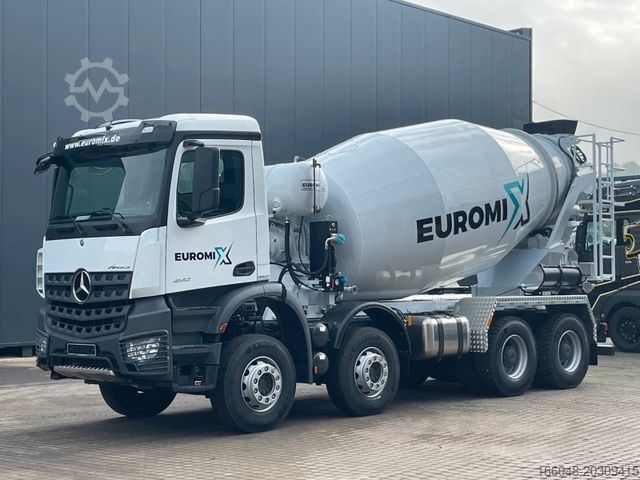Camion malaxeur à béton MERCEDES-BENZ AROCS 5  4142 B 8X4 Euro 3 EuromixMTP EM 10